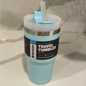 Stanley - OG AQUA - 20 oz. Adventure Quencher Travel Tumbler (no handle) NWT!